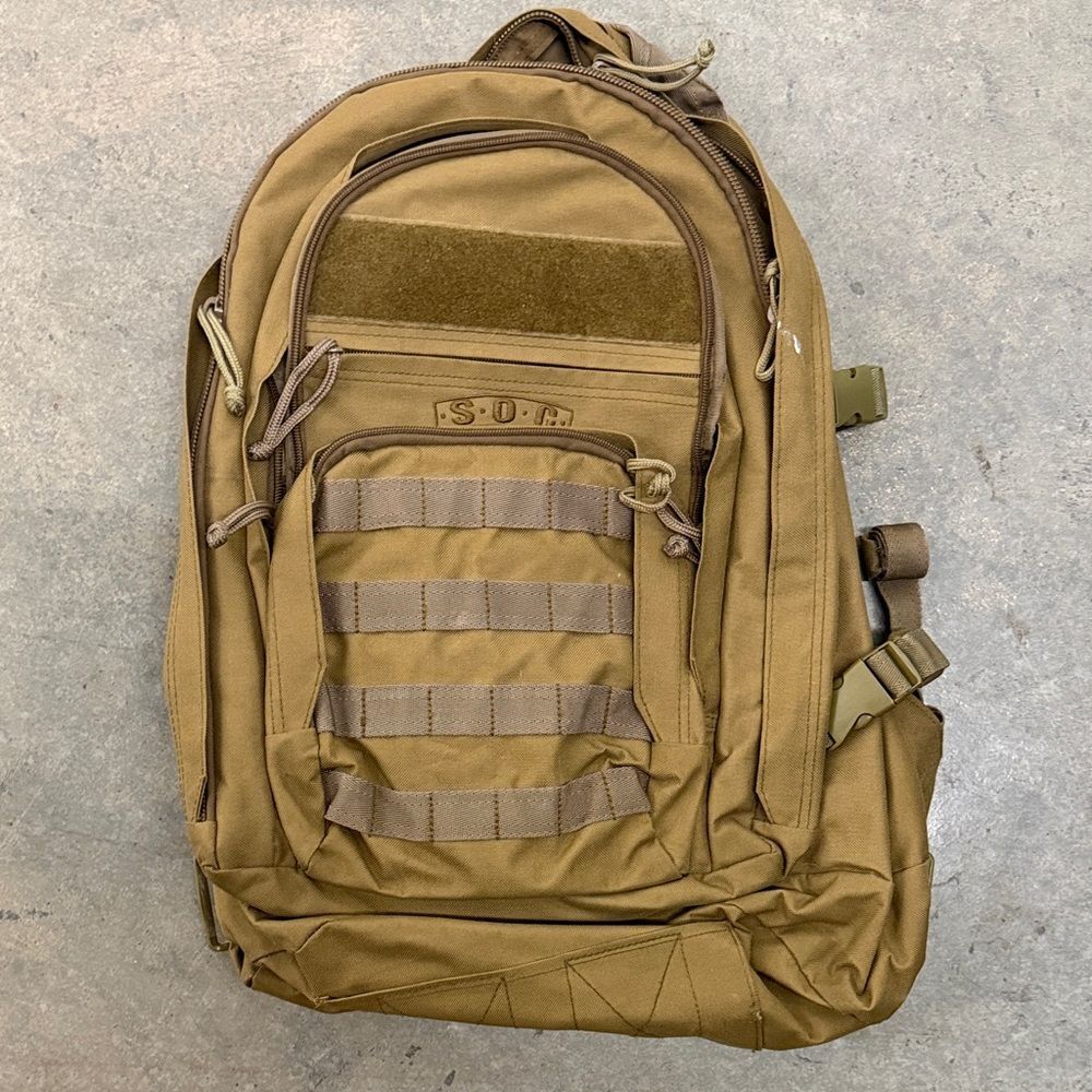 Military-Style Tactical Backpack in Tan - Durable Everyday Carry